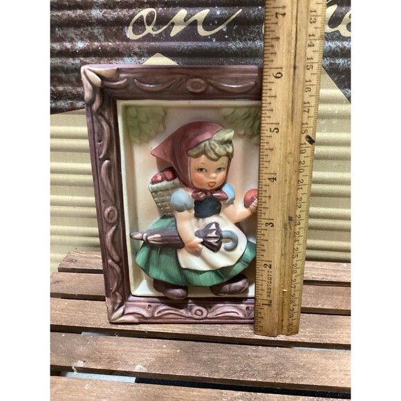 Sanmyro Japan Vntage Porcelain Decorative Planter Apple Girl With Umbrella - Picture 3 of 11